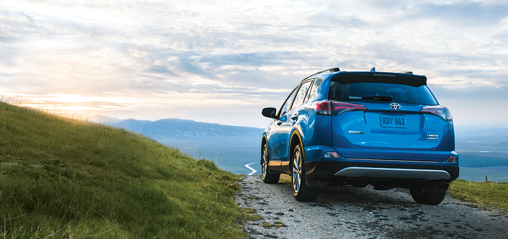 17_RAV4HV_bro_pg14_crop