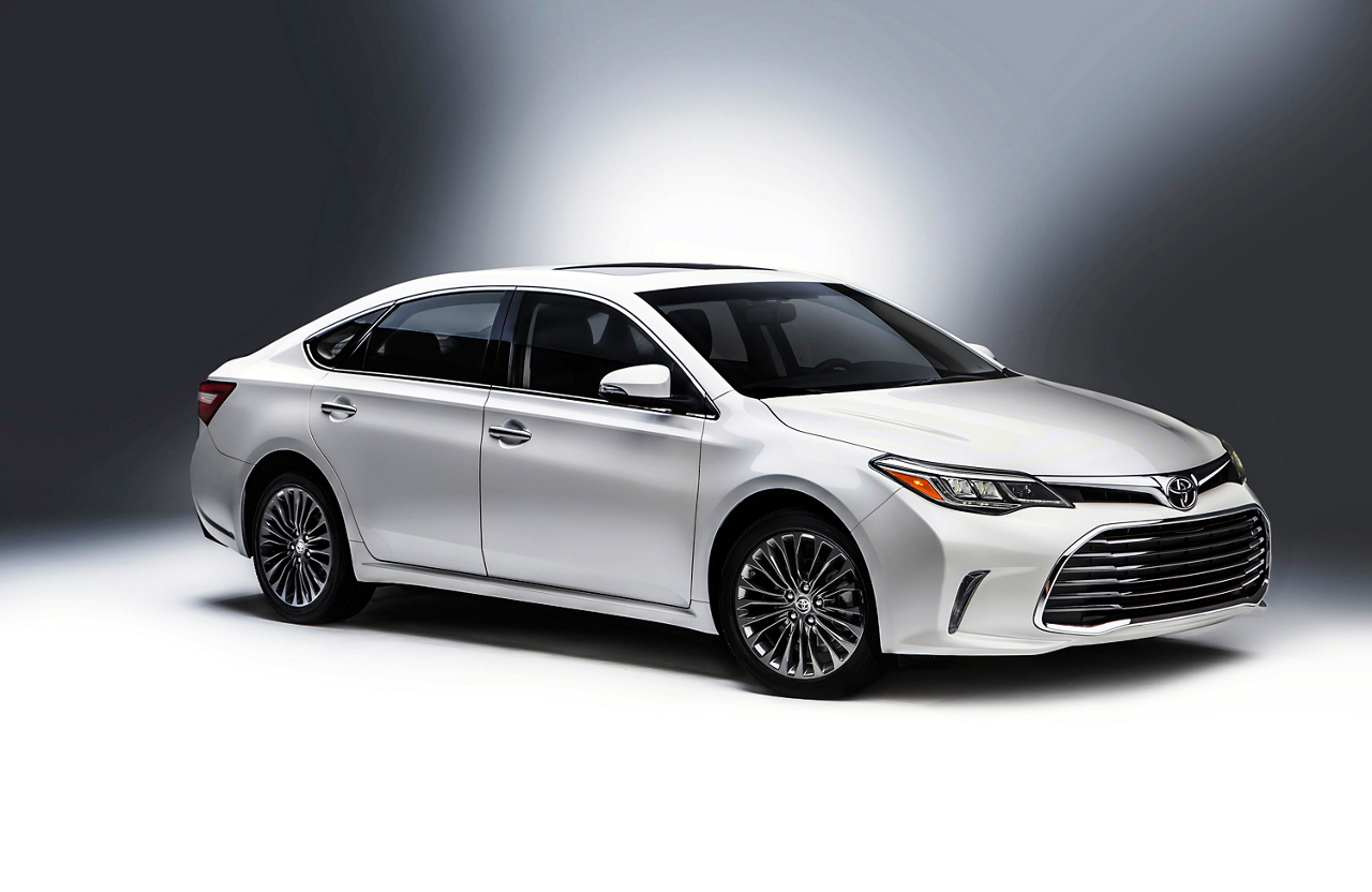 TMS-2015CAS_2016_Toyota_Avalon_001